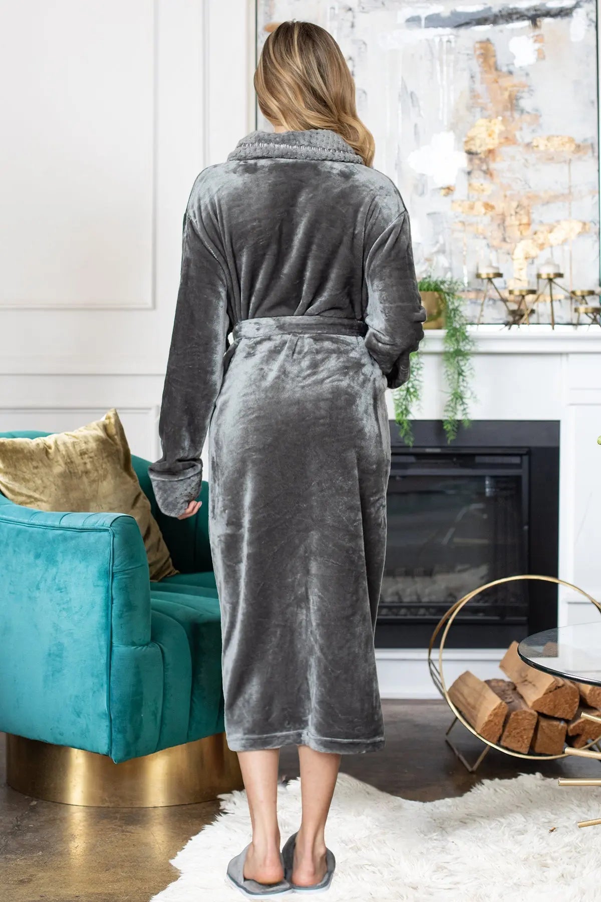 Women's Ultra Soft Plush Bathrobe - Insatiable Sensations