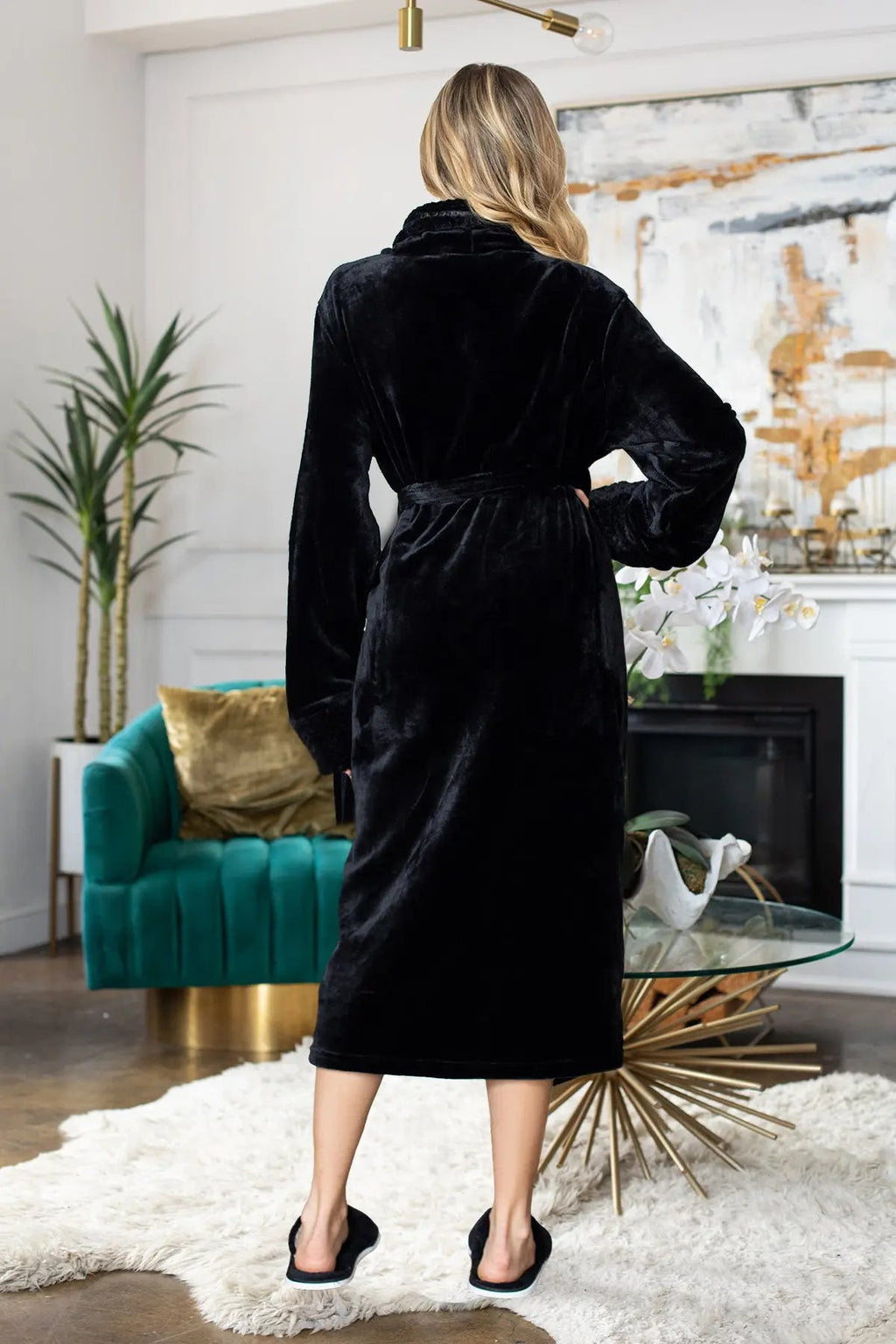 Women's Ultra Soft Plush Bathrobe - Insatiable Sensations