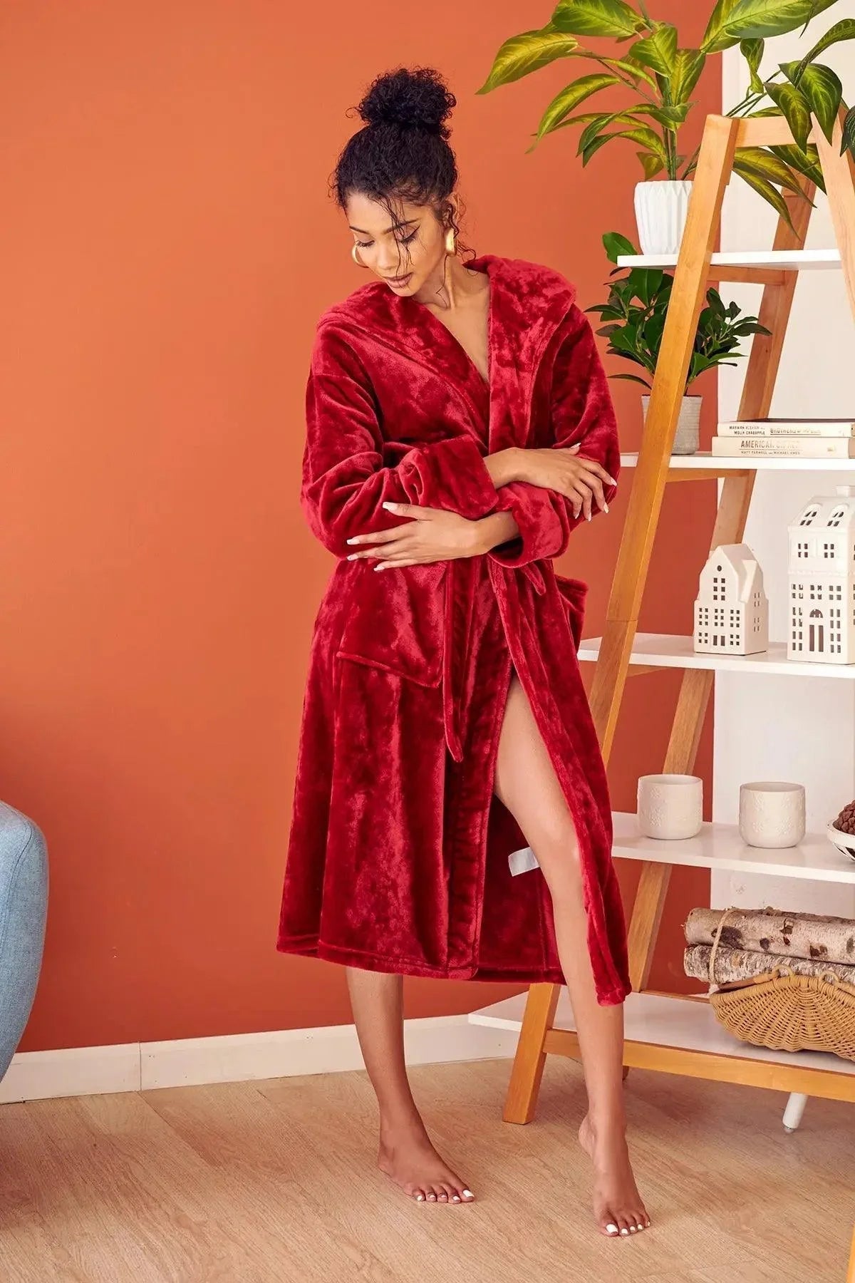 Women’s Plush Hooded Robe - Spa-Worthy Comfort at Home - Insatiable Sensations